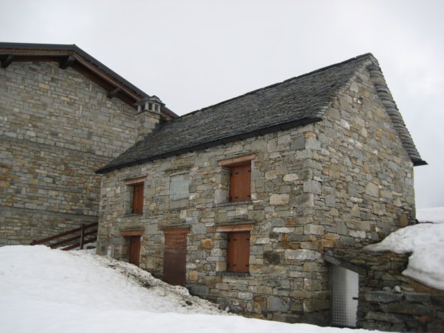 rifugioandolla32.jpg